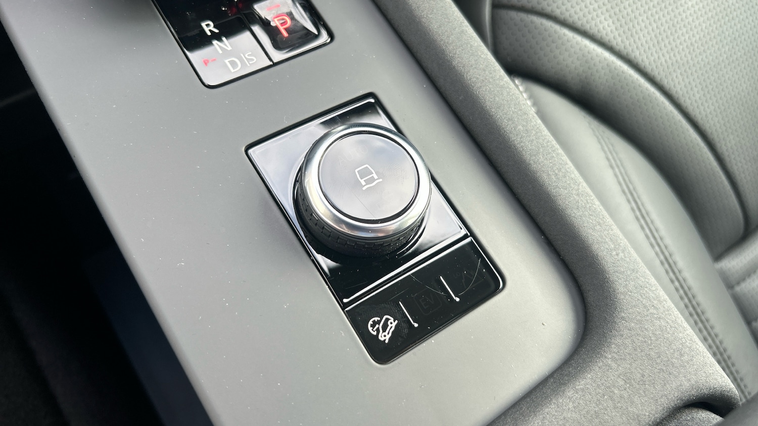 Used Land Rover Discovery 2025 for sale - 76892870: Photo 61