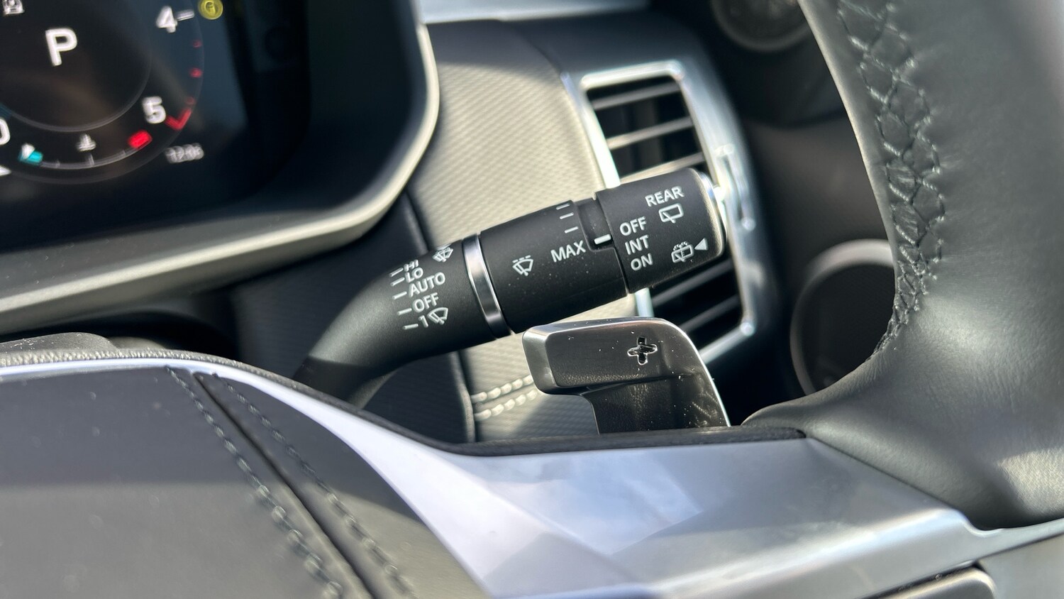 Used Land Rover Discovery 2025 for sale - 76892870: Photo 70