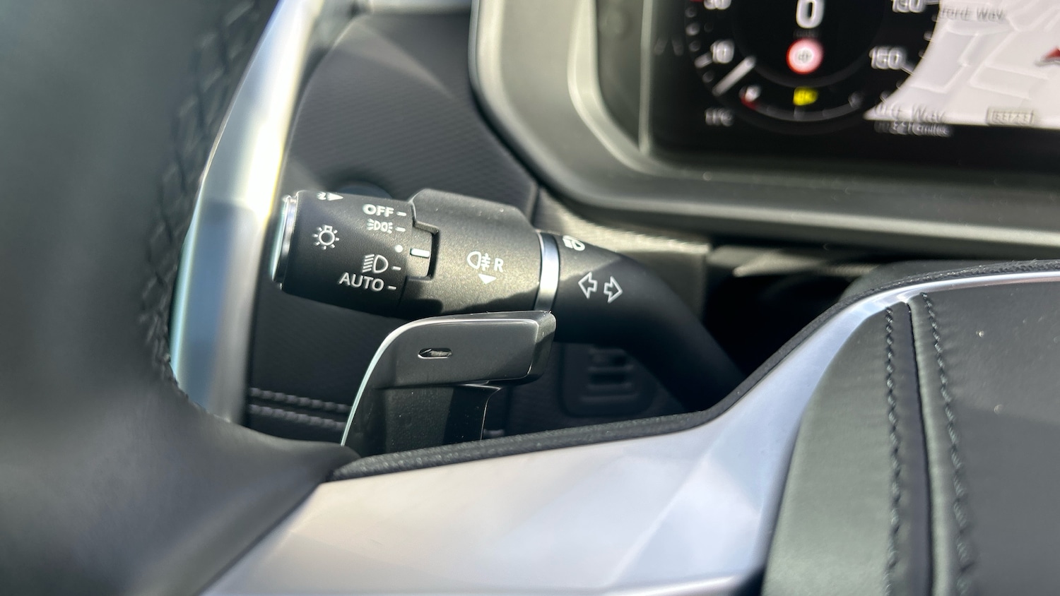 Used Land Rover Discovery 2025 for sale - 76892870: Photo 71