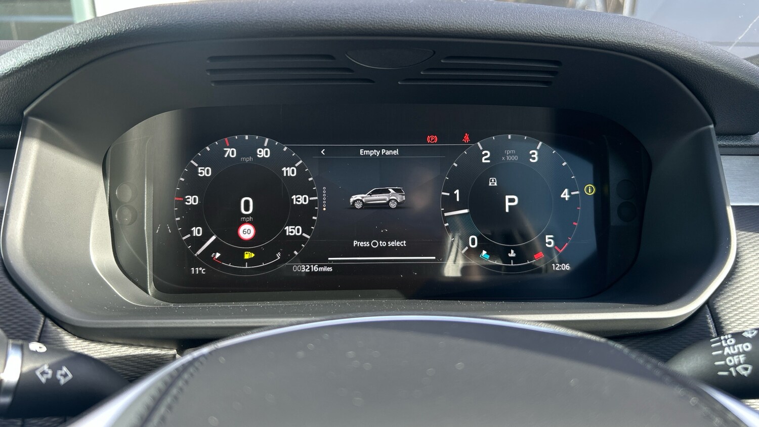 Used Land Rover Discovery 2025 for sale - 76892870: Photo 73