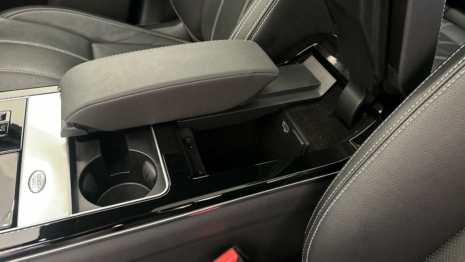 Used Land Rover Range Rover Velar 2022 for sale - 76904873: Photo 43