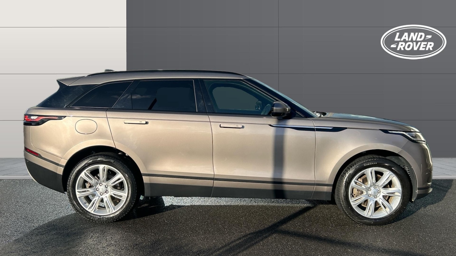 Used Land Rover Range Rover Velar 2022 for sale - 76904873: Photo 5