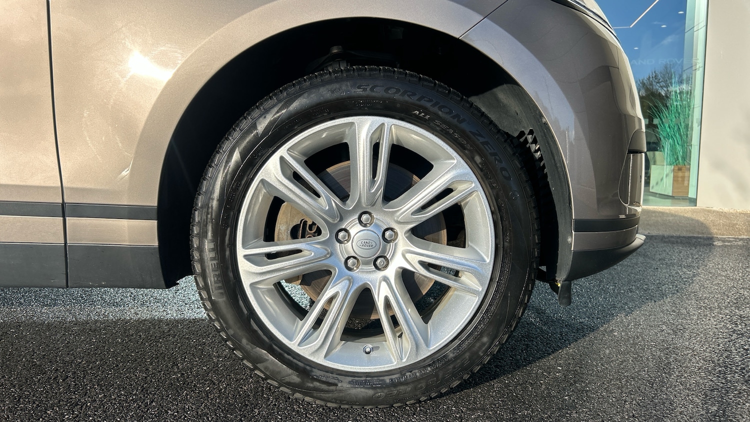 Used Land Rover Range Rover Velar 2022 for sale - 76904873: Photo 8