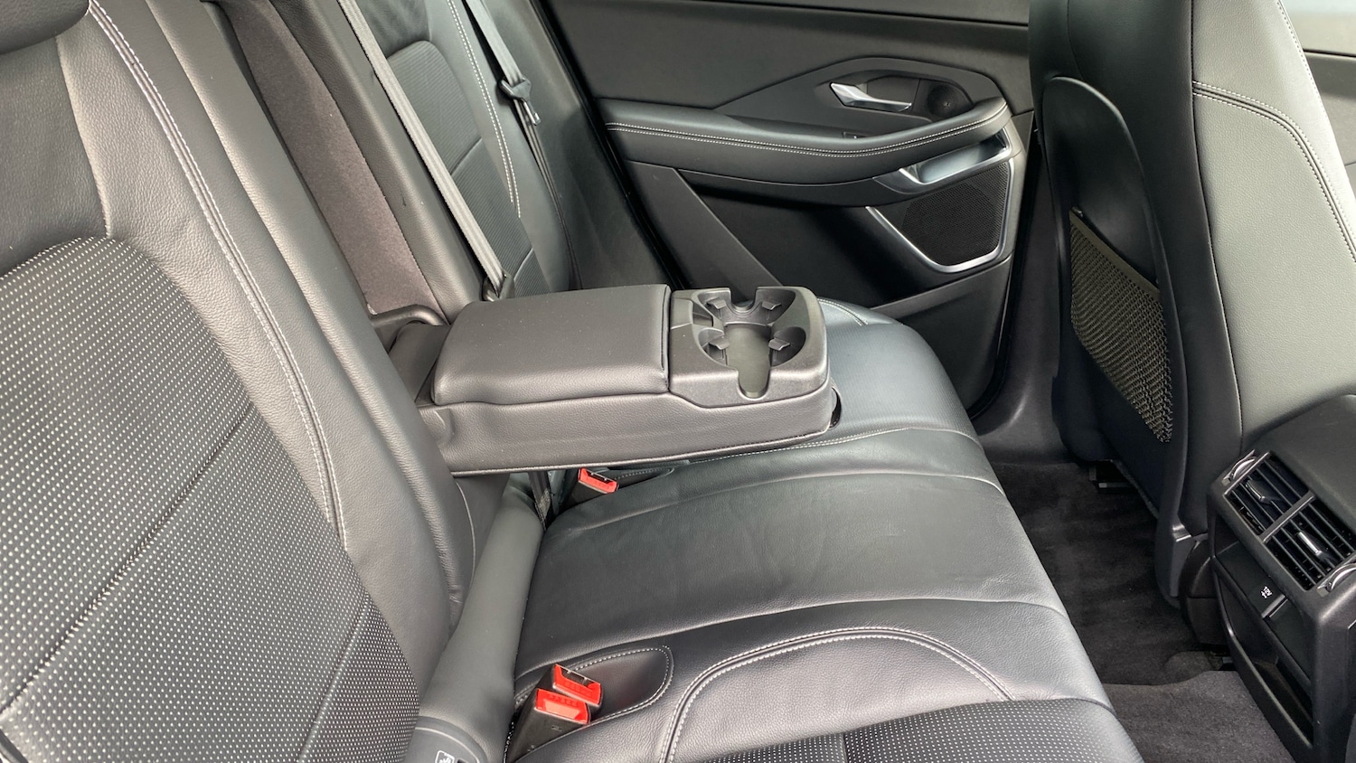 Used Jaguar E-Pace 2020 for sale - 77812844: Photo 36