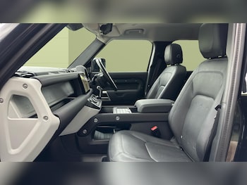 Used Land Rover Defender 2022 for sale - 78408756: Photo