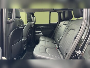 Used Land Rover Defender 2022 for sale - 78408756: Photo