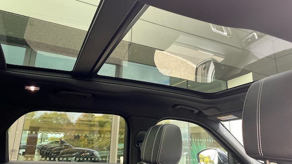 Used Land Rover Range Rover Velar 2022 for sale - 76209200: Photo 24