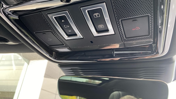 Used Land Rover Range Rover Velar 2022 for sale - 76209200: Photo 31