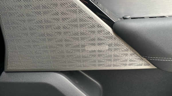 Used Land Rover Range Rover Velar 2022 for sale - 76209200: Photo 33