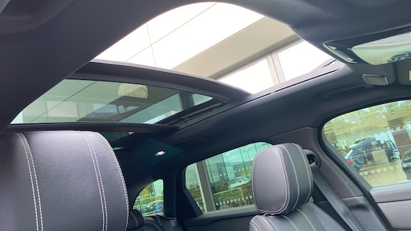 Used Land Rover Range Rover Velar 2022 for sale - 76209200: Photo 38