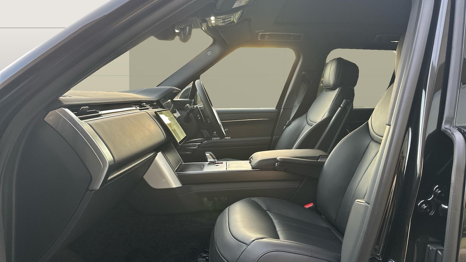 Used Land Rover Range Rover 2025 for sale - 78152909: Photo 3