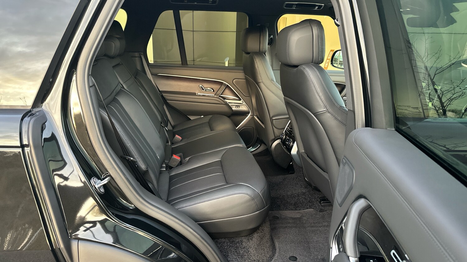 Used Land Rover Range Rover 2025 for sale - 78152909: Photo 38