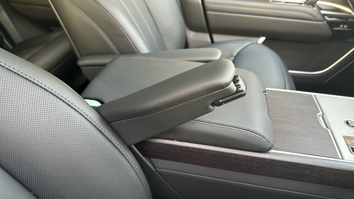 Used Land Rover Range Rover 2025 for sale - 78152909: Photo 52