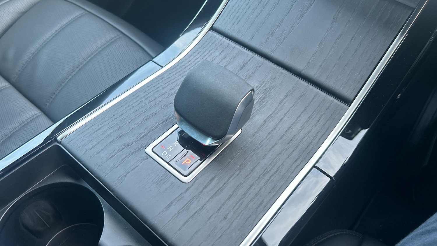 Used Land Rover Range Rover Evoque 2025 for sale - 77639082: Photo 13