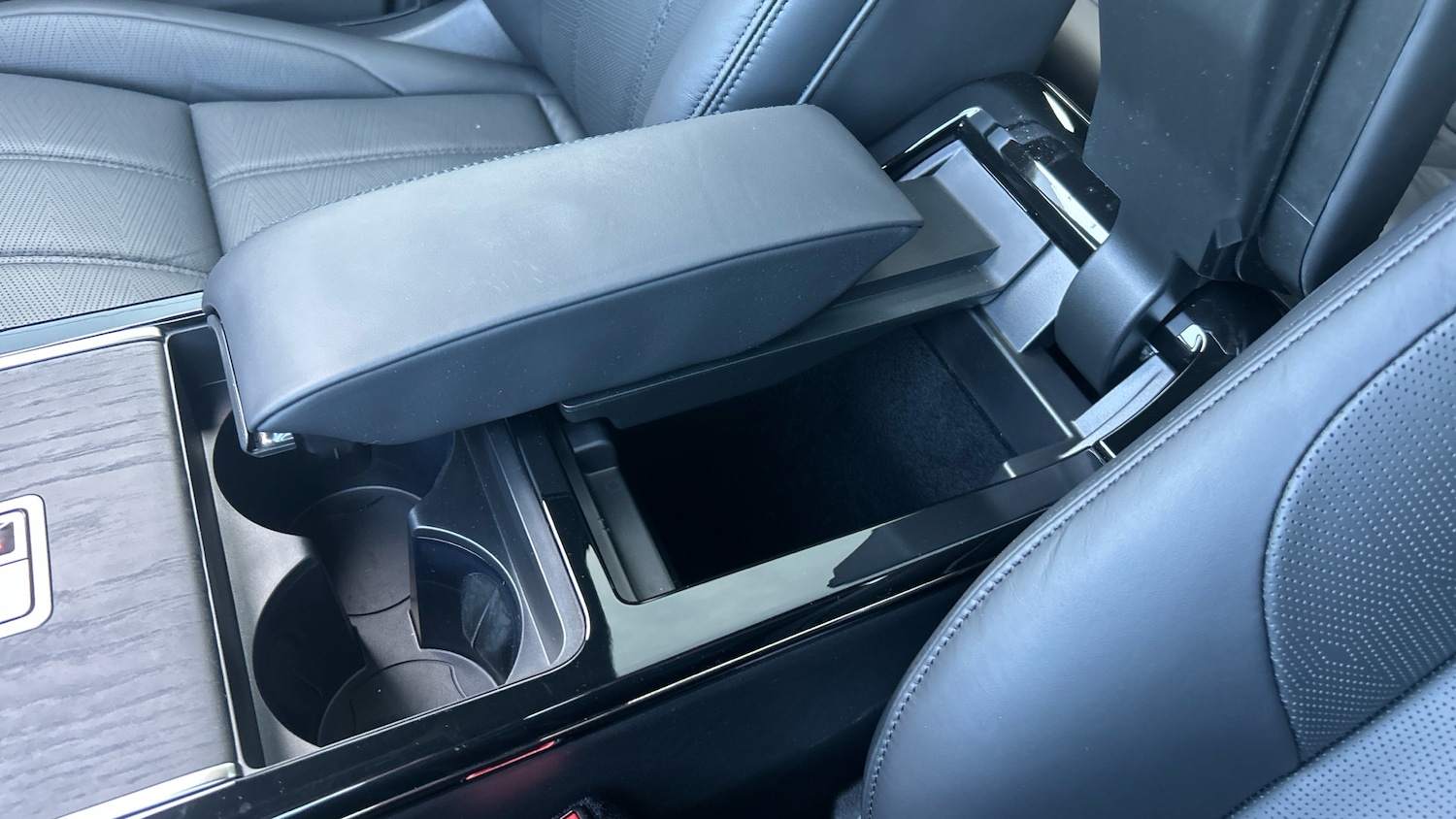 Used Land Rover Range Rover Evoque 2025 for sale - 77639082: Photo 51