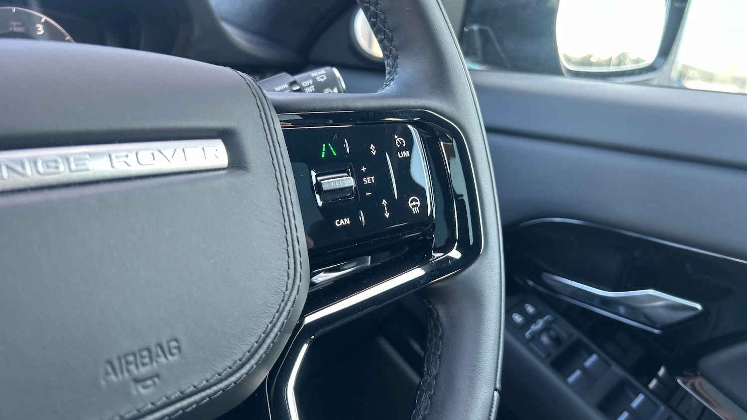 Used Land Rover Range Rover Evoque 2025 for sale - 77639082: Photo 53