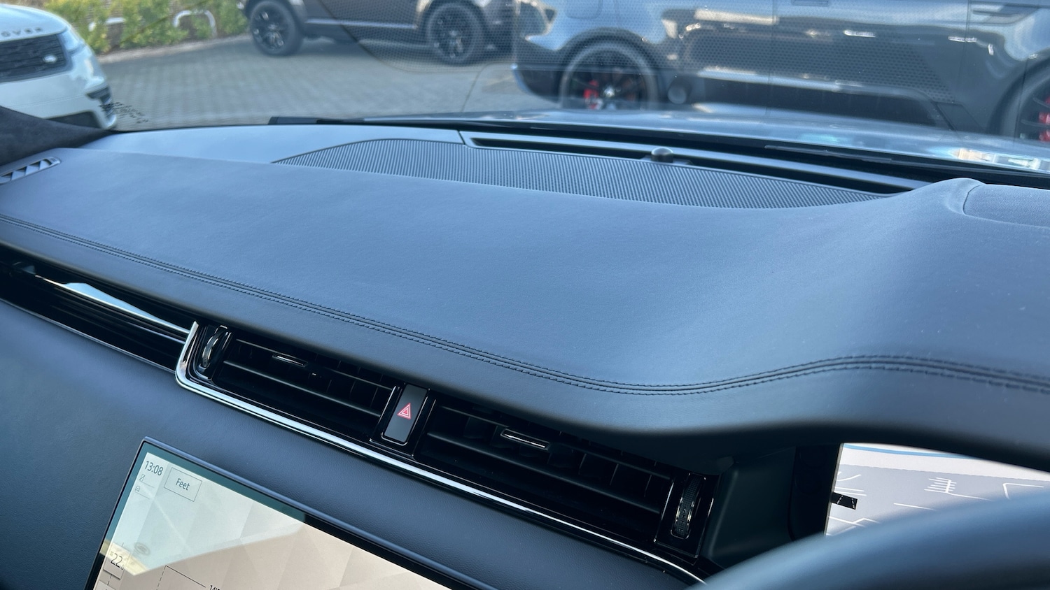 Used Land Rover Range Rover Evoque 2025 for sale - 77639082: Photo 65