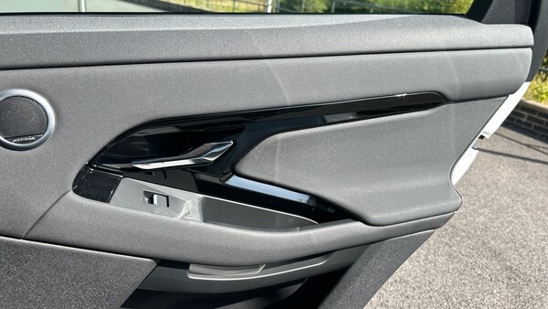 Used Land Rover Range Rover Evoque 2025 for sale - 75649648: Photo 25