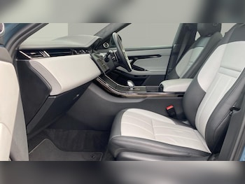 Used Land Rover Range Rover Evoque 2024 for sale - 77871920: Photo