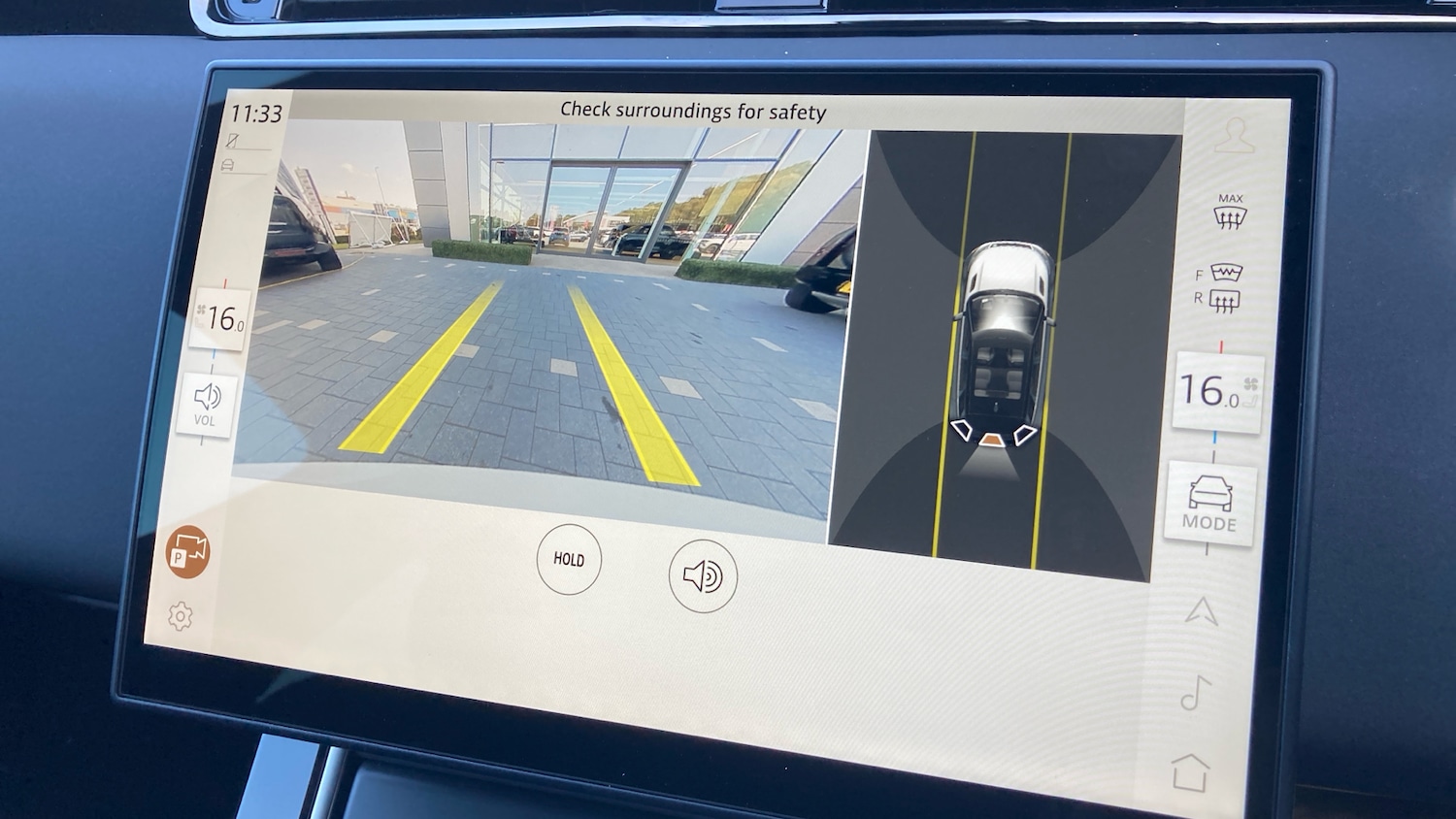 Used Land Rover Range Rover Evoque 2025 for sale - 77323792: Photo 12