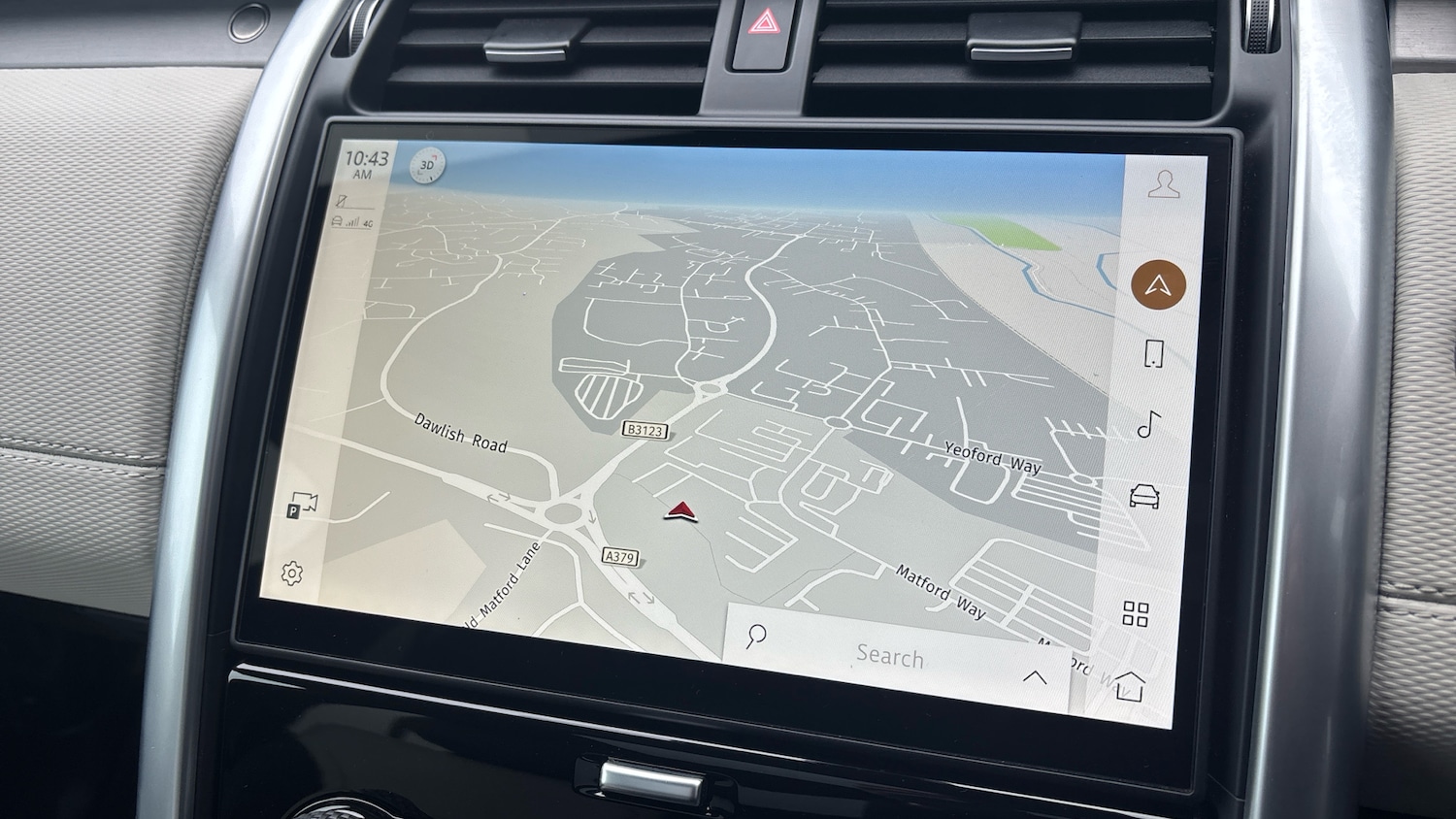 Used Land Rover Discovery 2024 for sale - 77450289: Photo 11