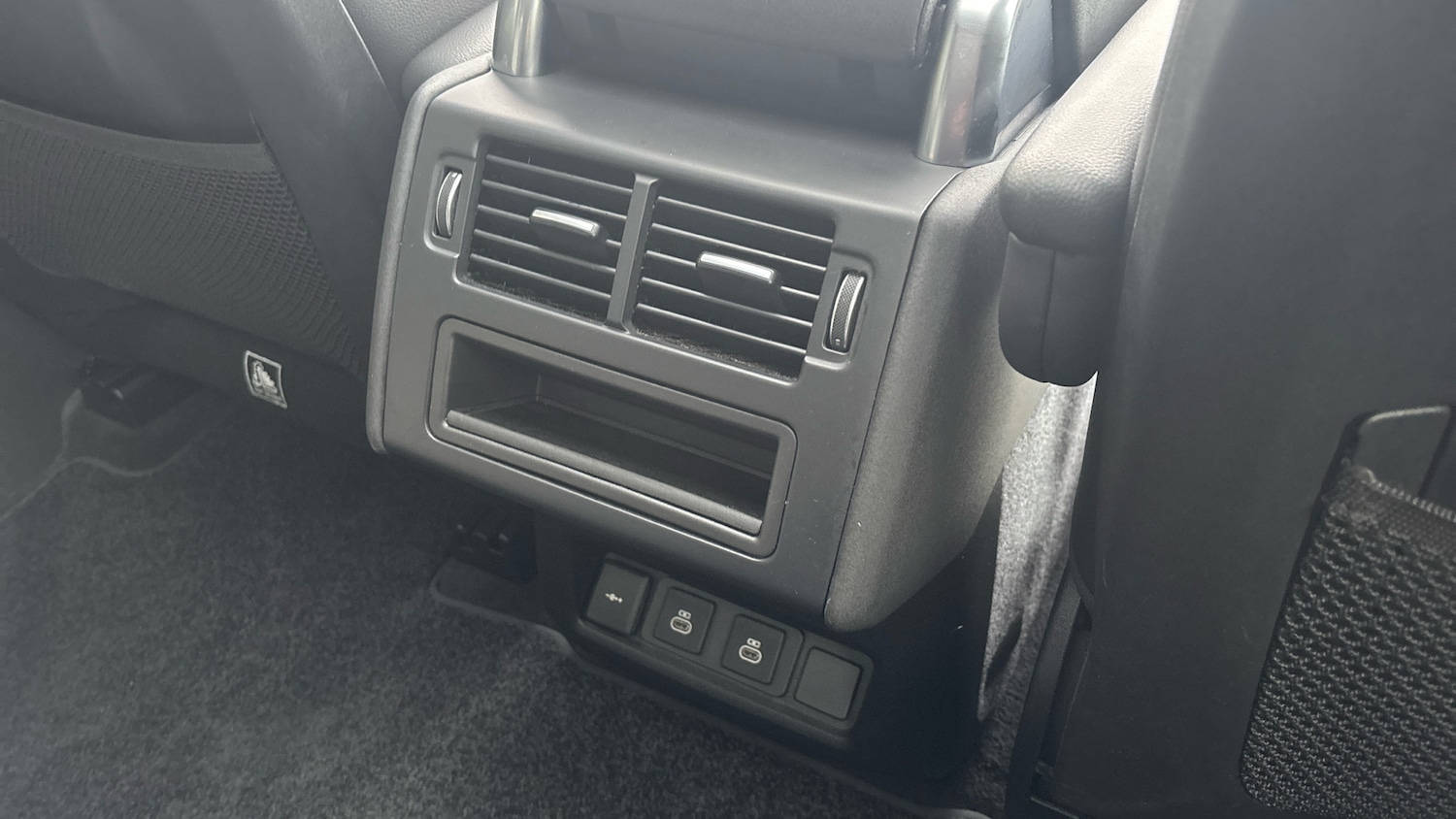 Used Land Rover Discovery 2024 for sale - 77450289: Photo 18