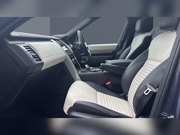 Used Land Rover Discovery 2024 for sale - 77450289: Photo