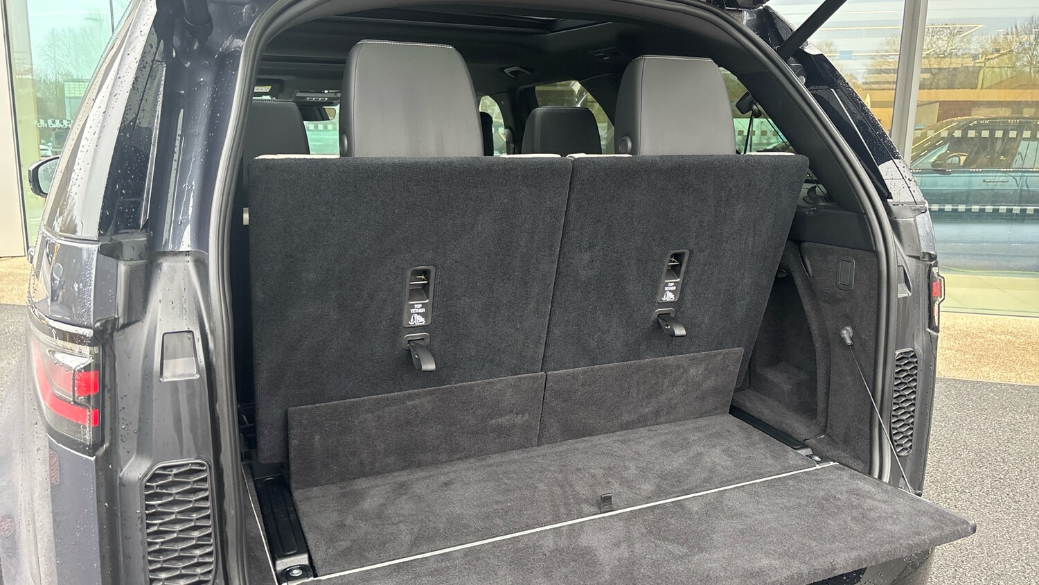 Used Land Rover Discovery 2024 for sale - 77450289: Photo 42