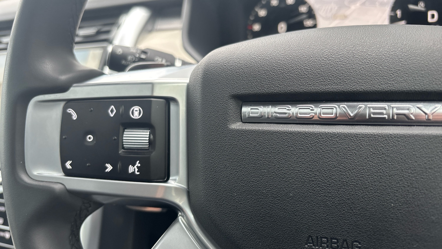 Used Land Rover Discovery 2024 for sale - 77450289: Photo 51