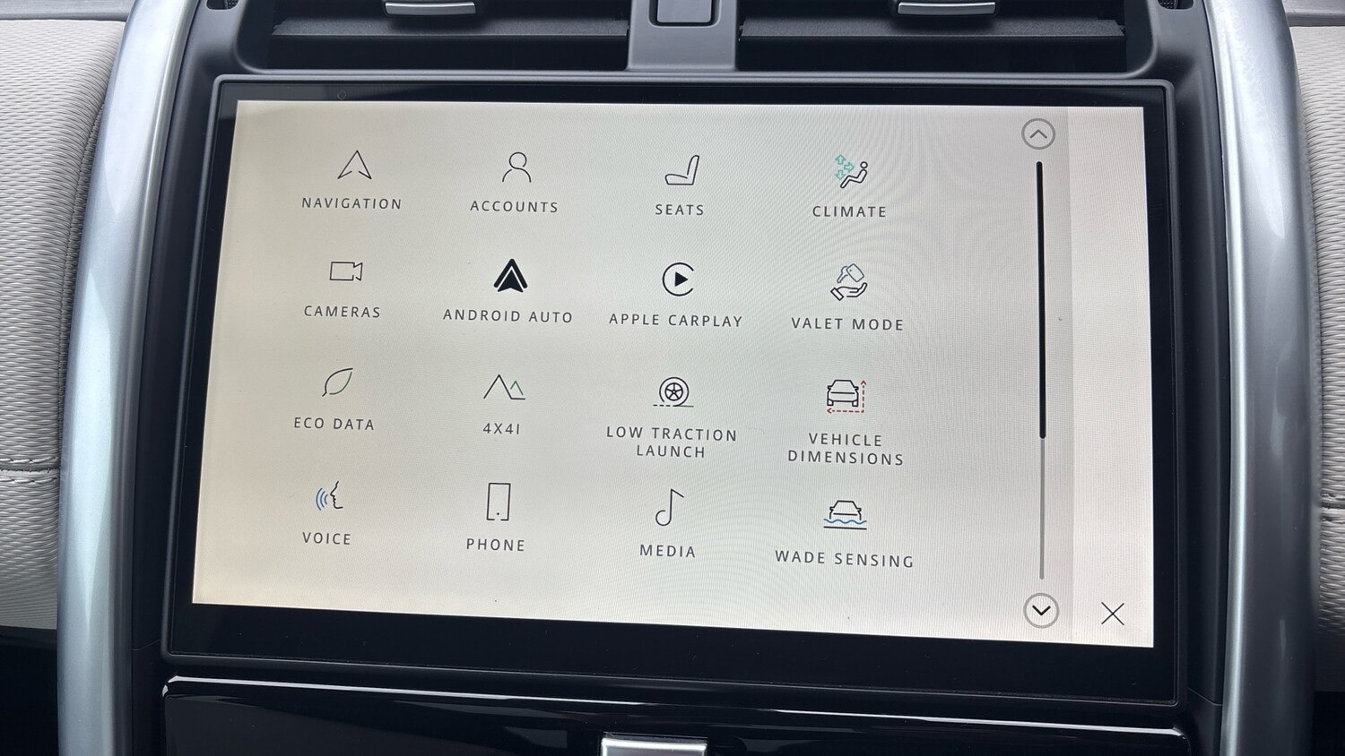 Used Land Rover Discovery 2024 for sale - 77450289: Photo 52