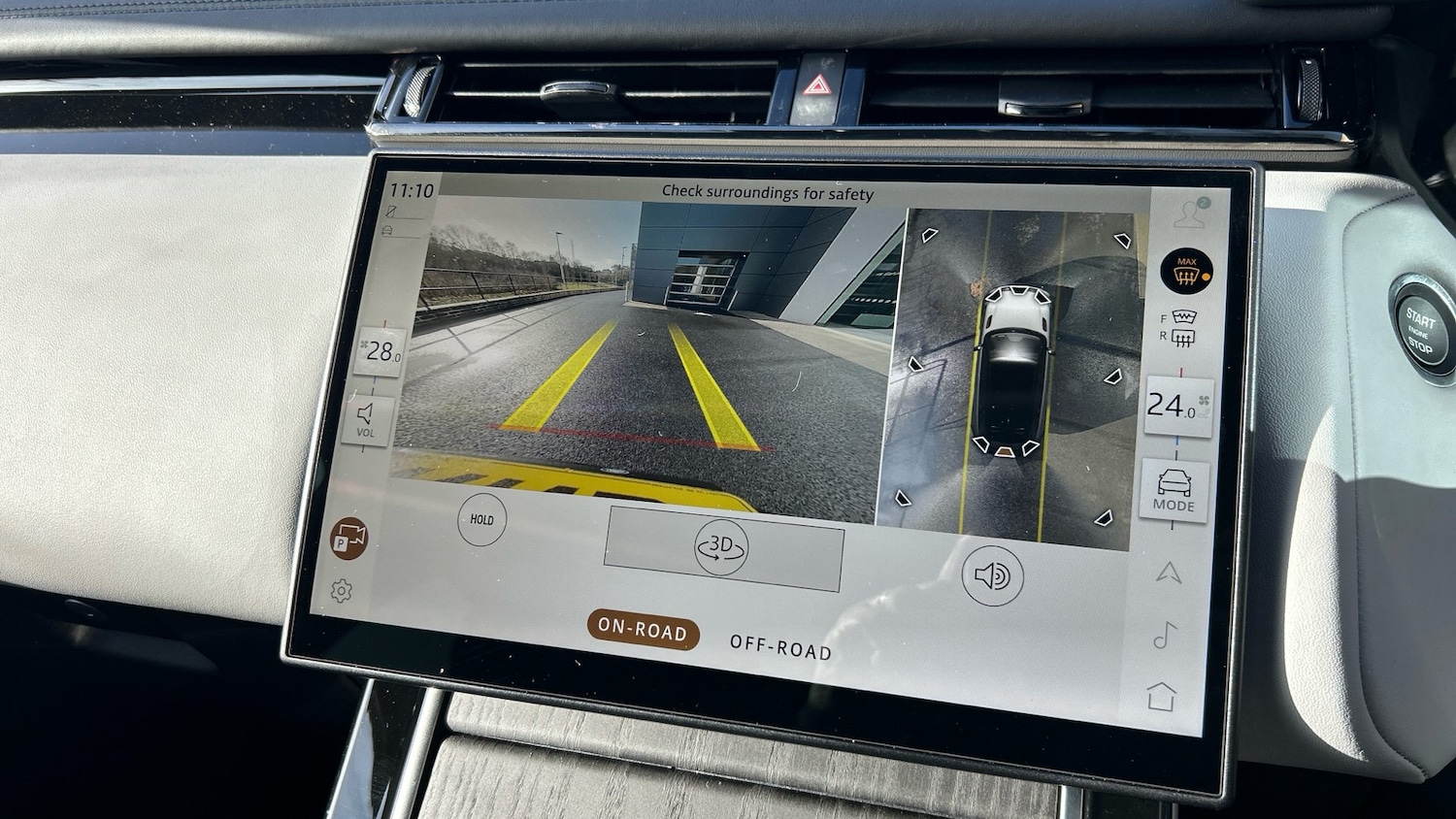 Used Land Rover Range Rover Velar 2025 for sale - 76862236: Photo 12