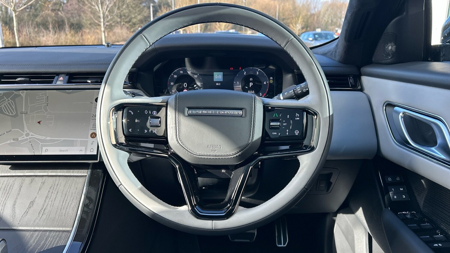 Used Land Rover Range Rover Velar 2025 for sale - 76862236: Photo 15