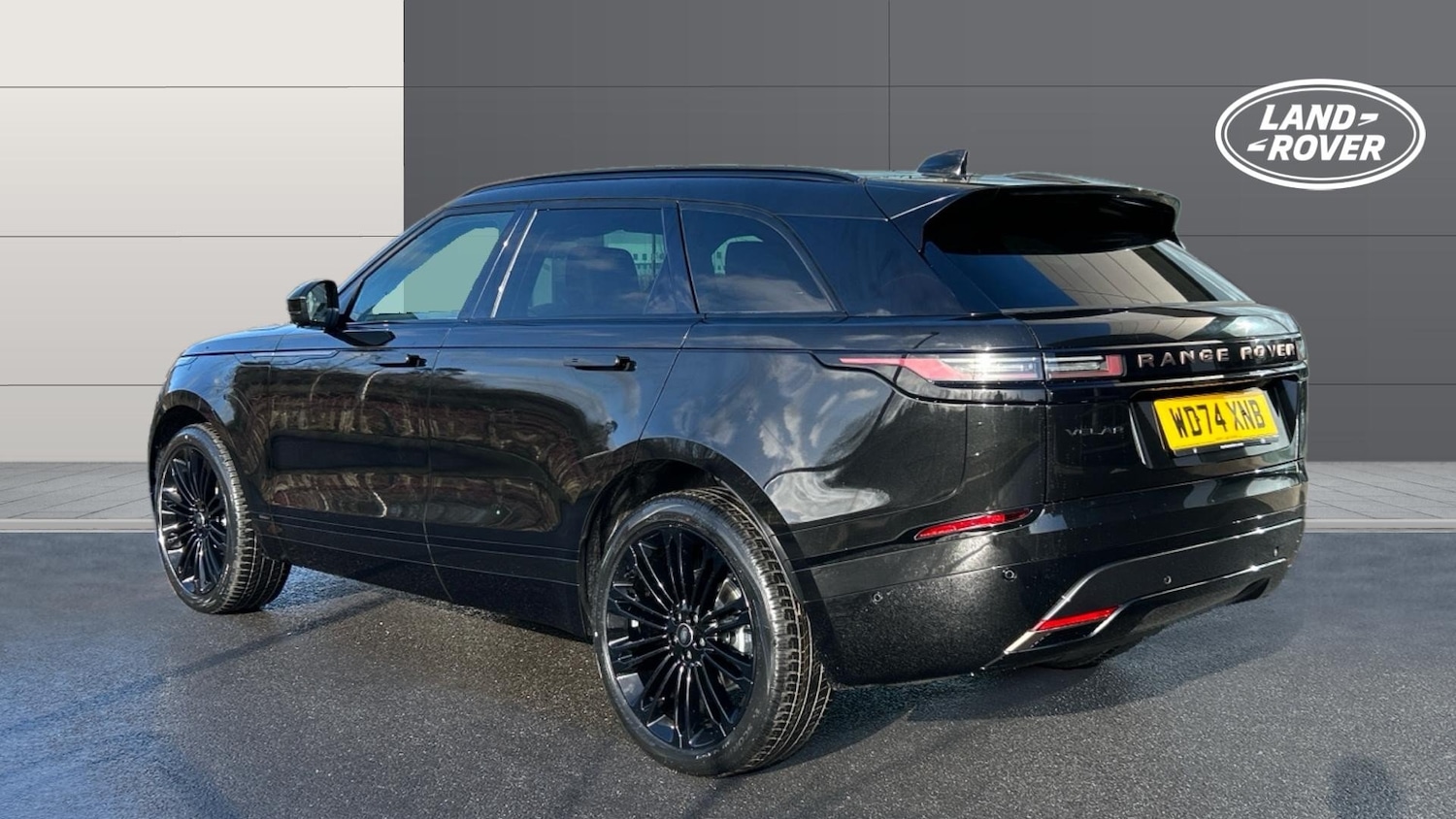 Used Land Rover Range Rover Velar 2025 for sale - 76862236: Photo 2