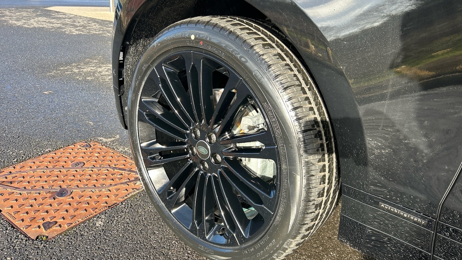 Used Land Rover Range Rover Velar 2025 for sale - 76862236: Photo 21