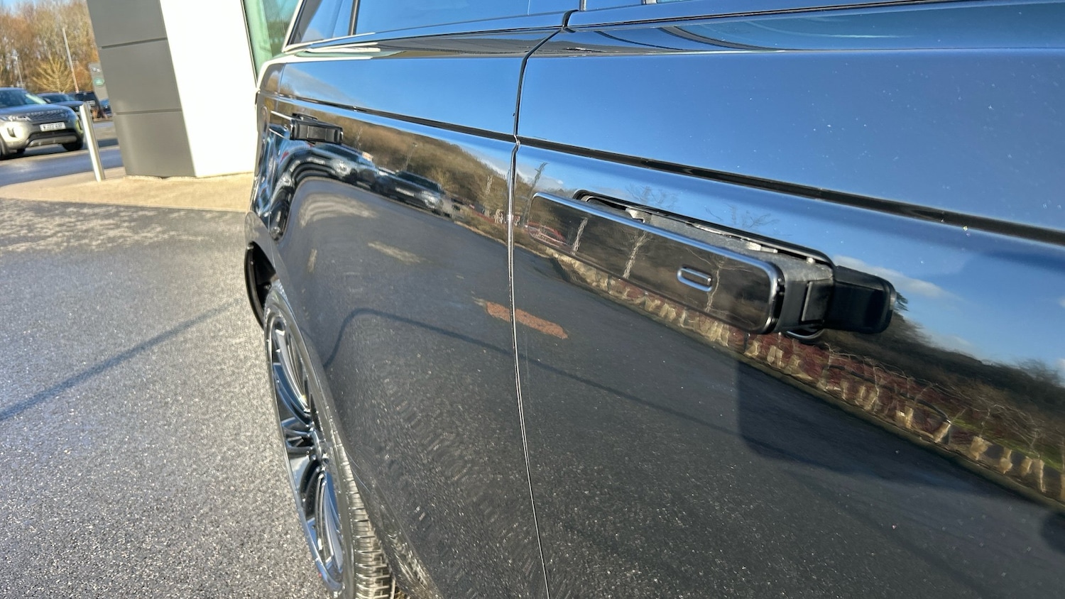 Used Land Rover Range Rover Velar 2025 for sale - 76862236: Photo 30