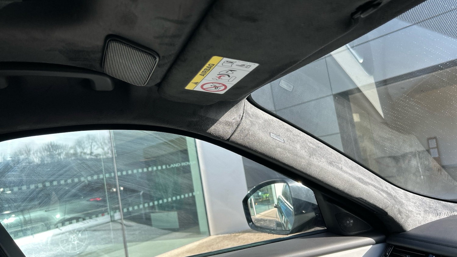 Used Land Rover Range Rover Velar 2025 for sale - 76862236: Photo 58