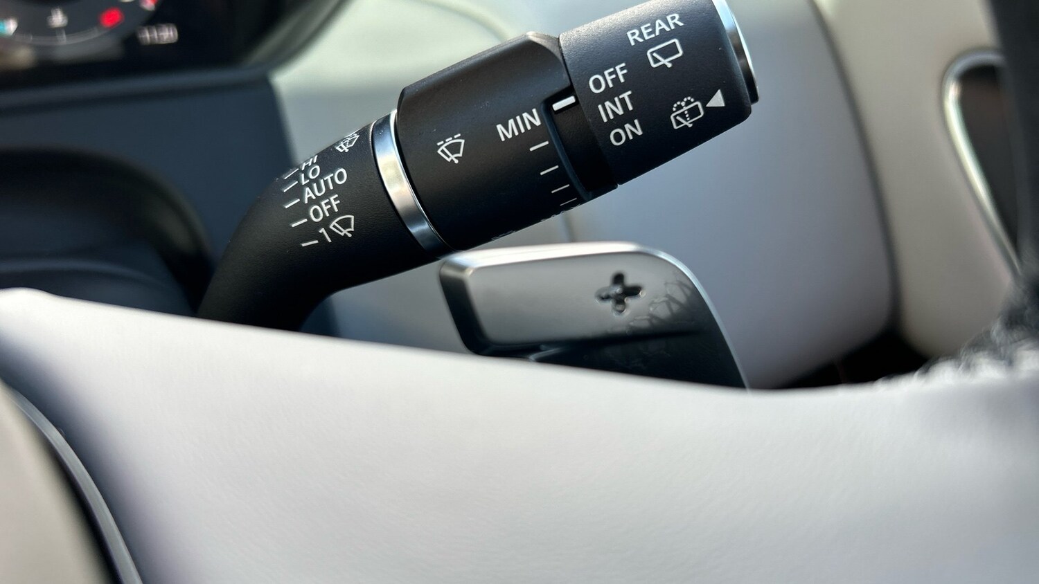 Used Land Rover Range Rover Velar 2025 for sale - 76862236: Photo 66