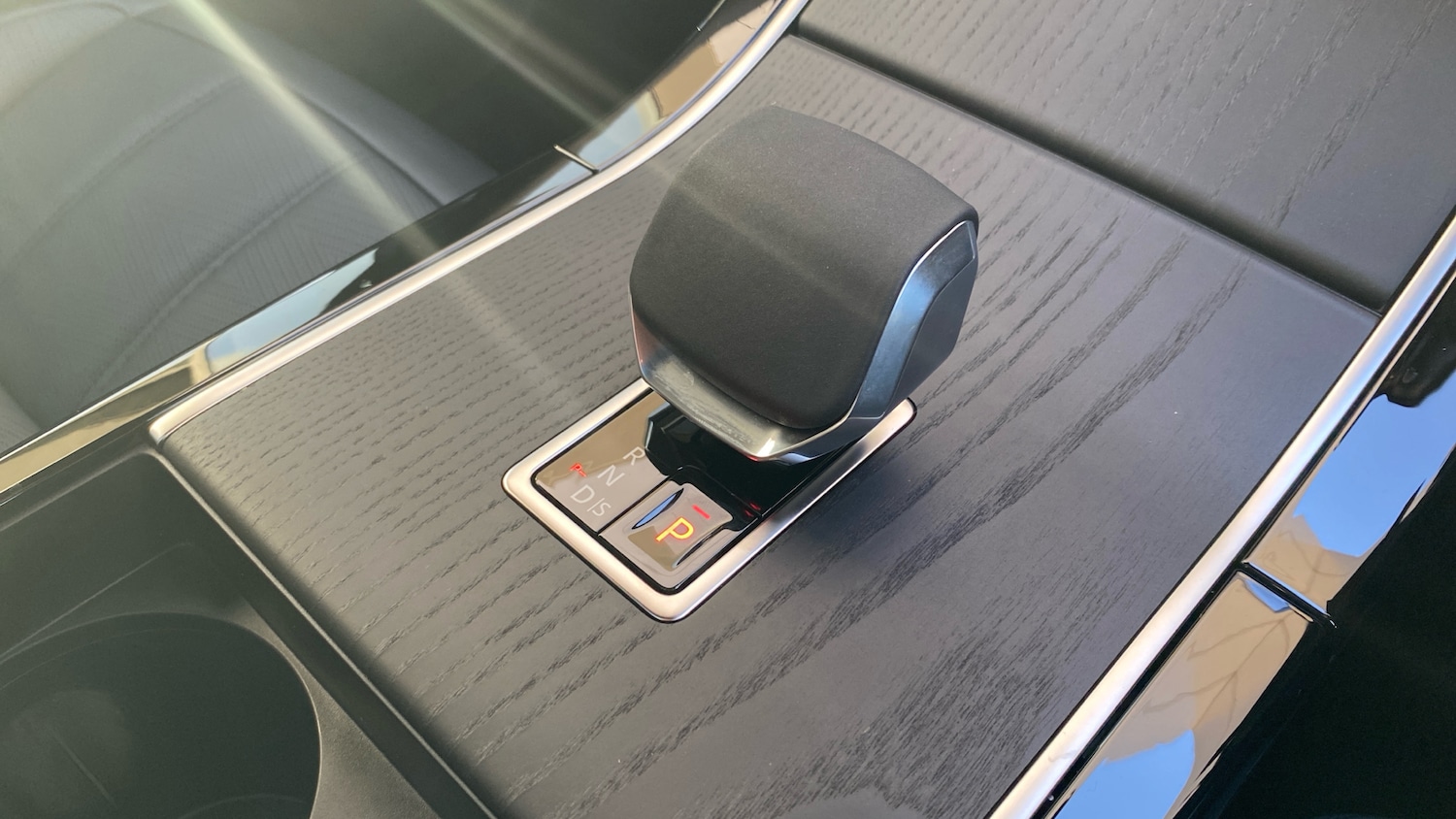 Used Land Rover Range Rover Evoque 2025 for sale - 76808043: Photo 13