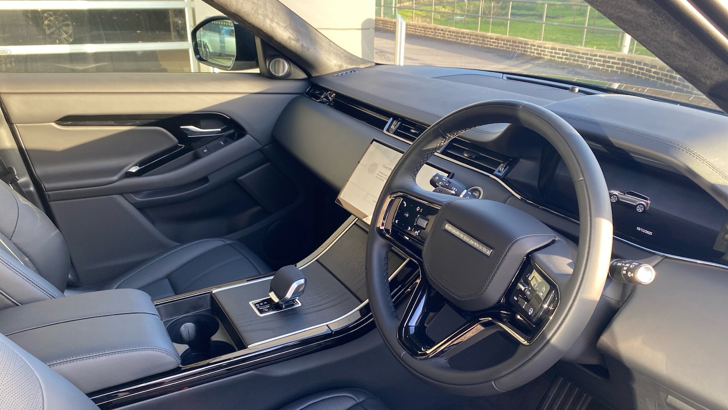 Used Land Rover Range Rover Evoque 2025 for sale - 76808043: Photo 29