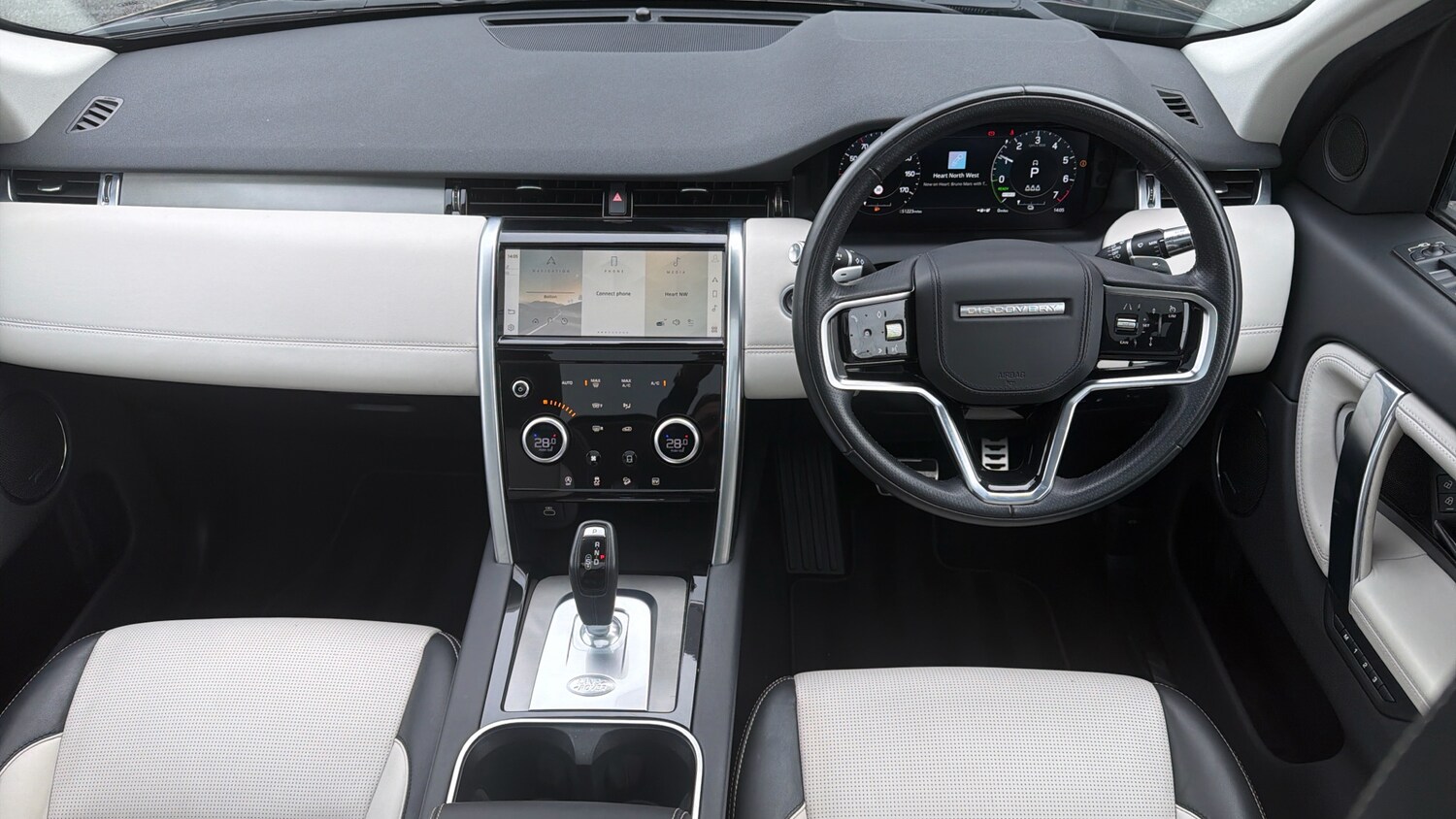 Used Land Rover Discovery Sport 2022 for sale - 78064319: Photo 14