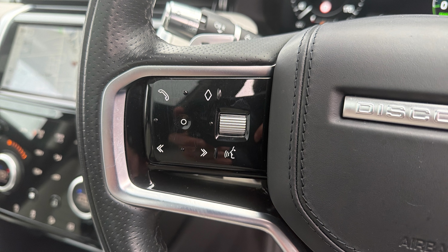 Used Land Rover Discovery Sport 2022 for sale - 78064319: Photo 38