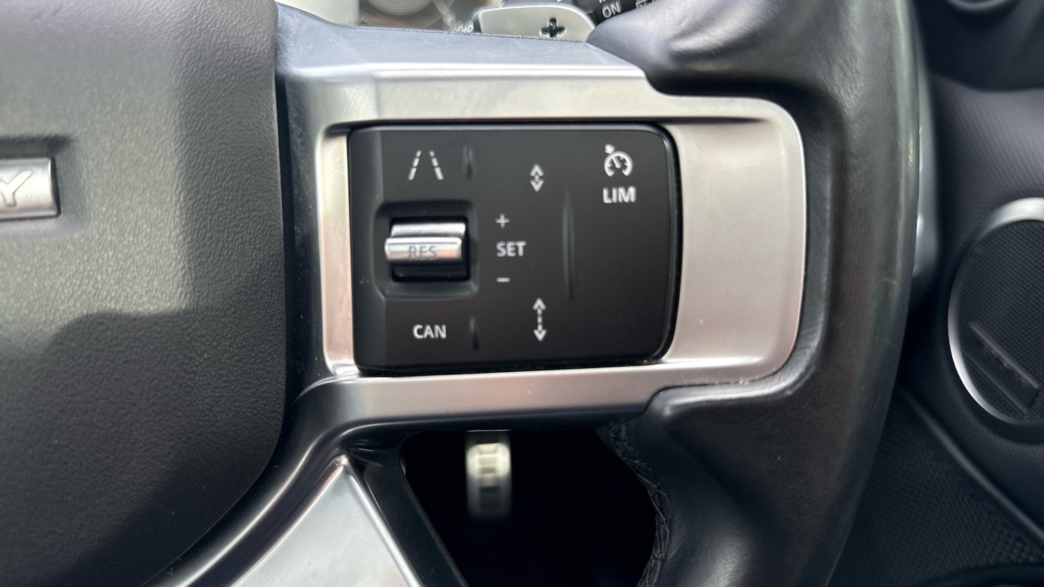 Used Land Rover Discovery 2022 for sale - 76104628: Photo 52