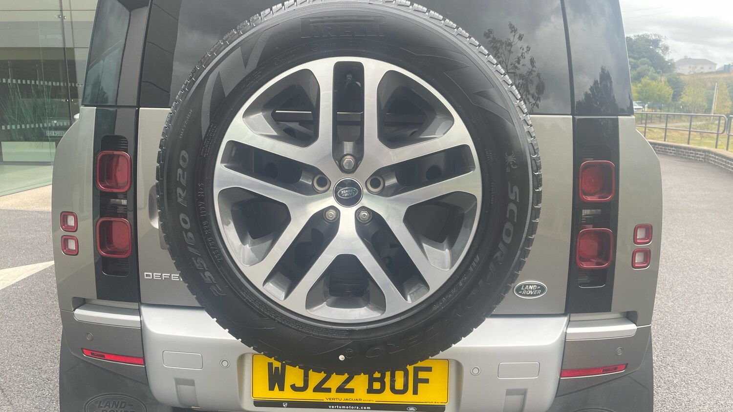 Used Land Rover Defender 2022 for sale - 76366236: Photo 39