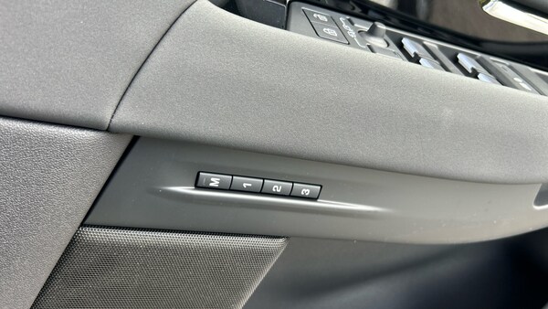 Used Land Rover Range Rover Evoque 2025 for sale - 75649650: Photo 38