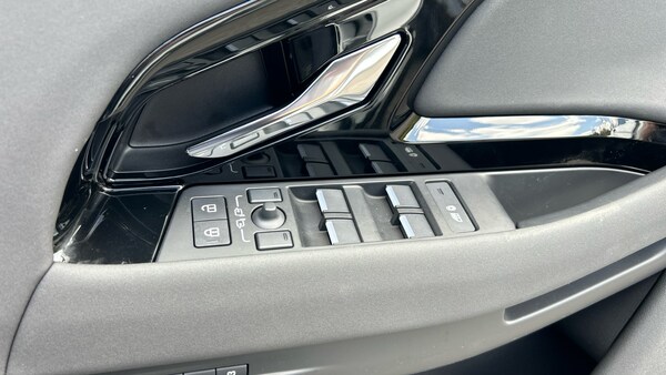 Used Land Rover Range Rover Evoque 2025 for sale - 75649650: Photo 39