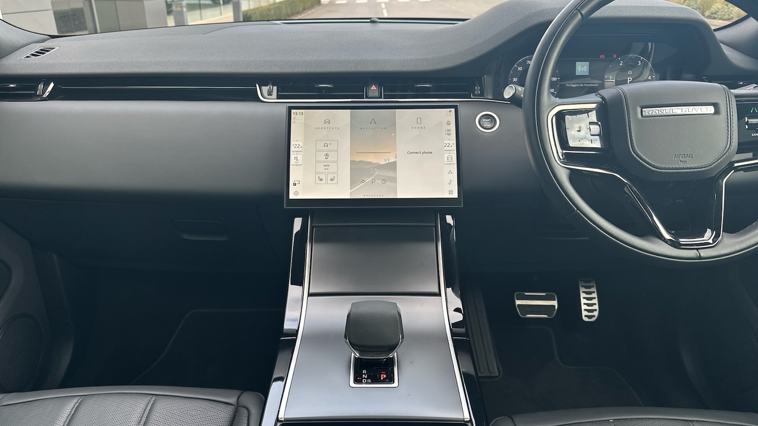 Used Land Rover Range Rover Evoque 2025 for sale - 77325973: Photo 14