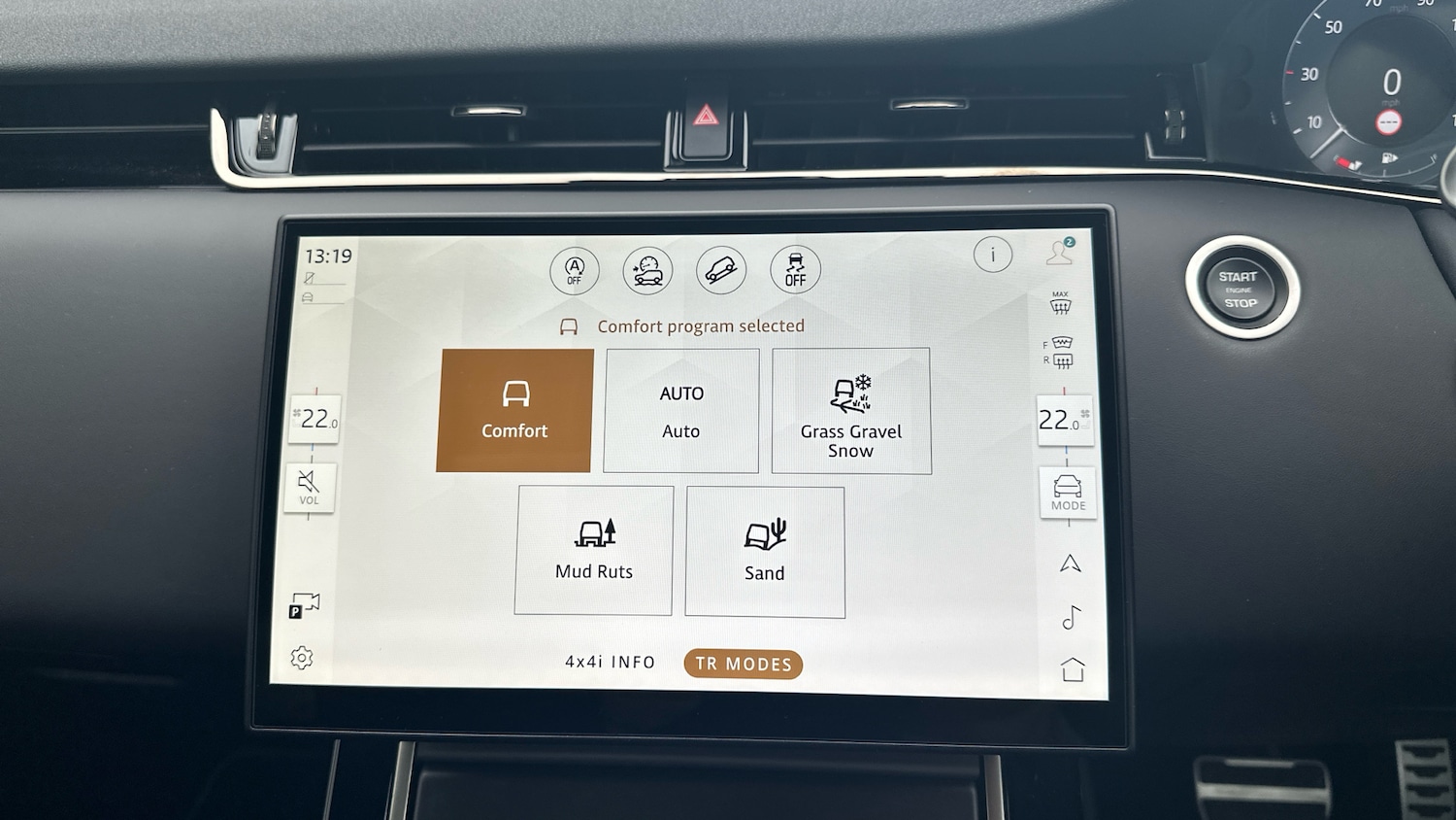 Used Land Rover Range Rover Evoque 2025 for sale - 77325973: Photo 29