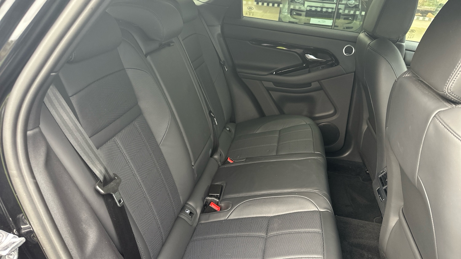 Used Land Rover Range Rover Evoque 2025 for sale - 77325973: Photo 35