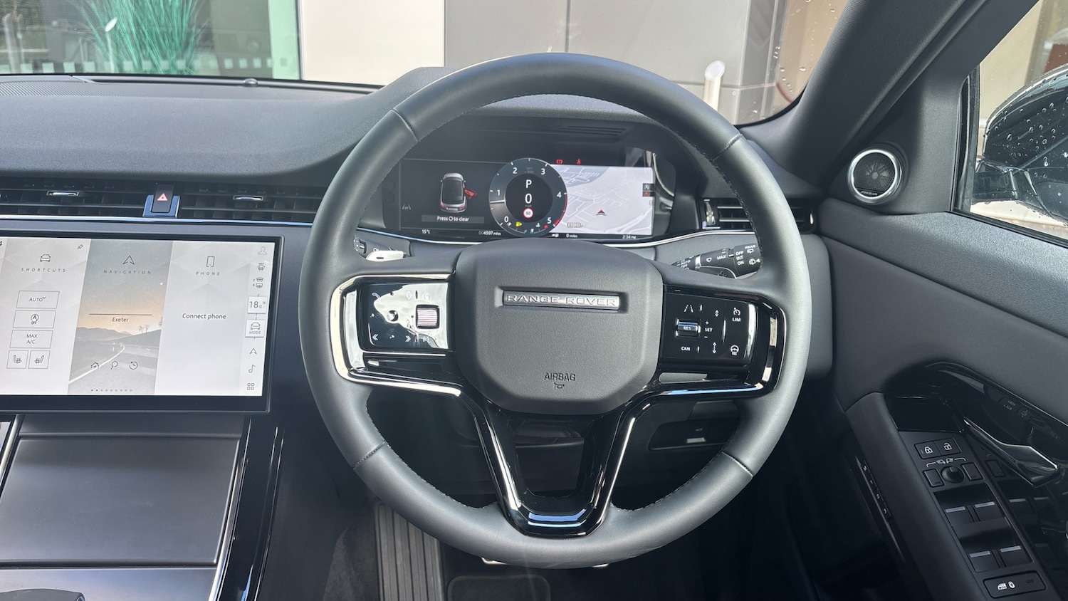 Used Land Rover Range Rover Evoque 2025 for sale - 76253116: Photo 15