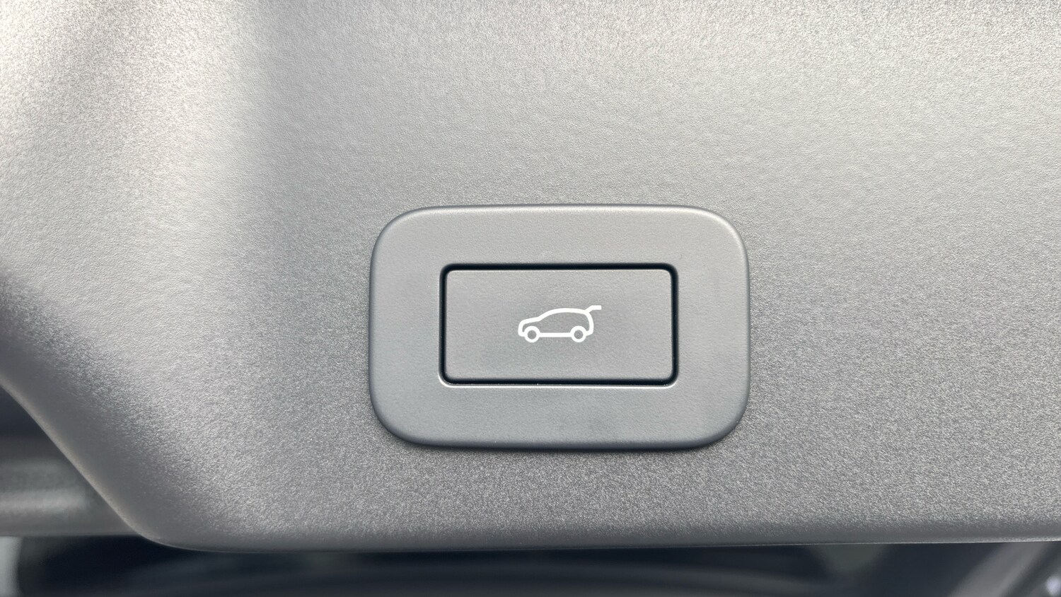 Used Land Rover Range Rover Evoque 2025 for sale - 76253116: Photo 31